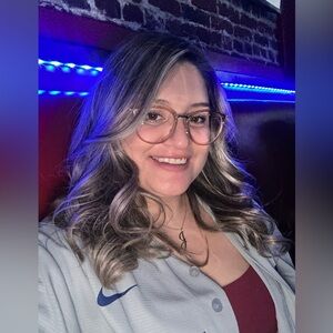 Hello, my name is Joanna from CA. I’m selling items that I no longer need